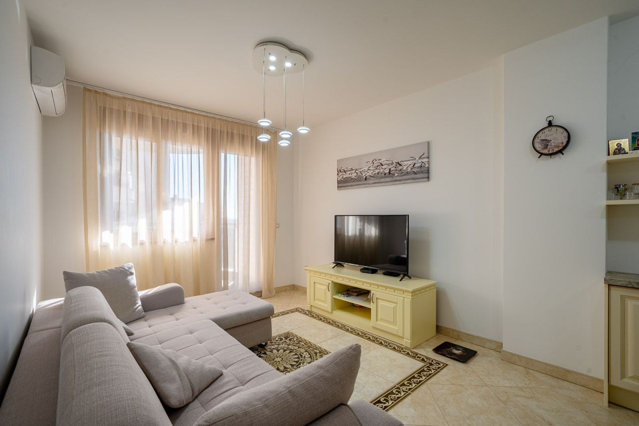 Квартира в Бечичи, Черногория, 53 м² - фото 5