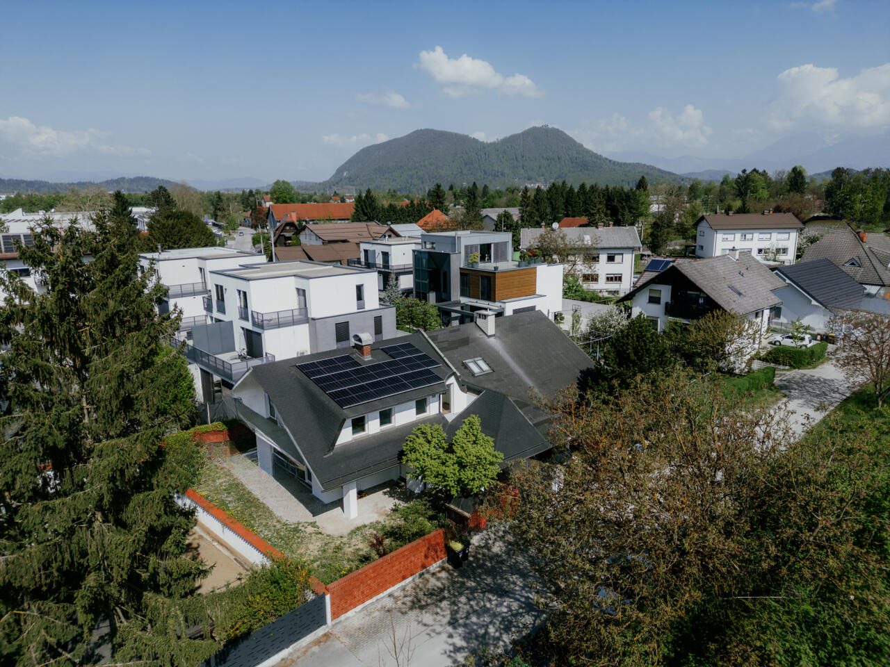 Дом в Любляне, Словения, 224 м² - фото 1