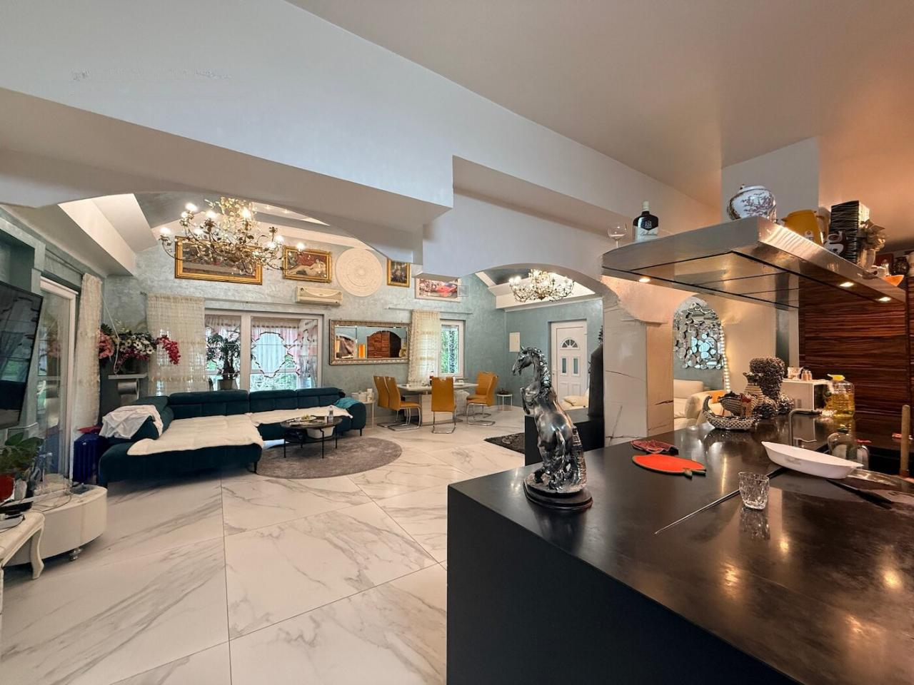 Дом в Любляне, Словения, 529 м² - фото 2