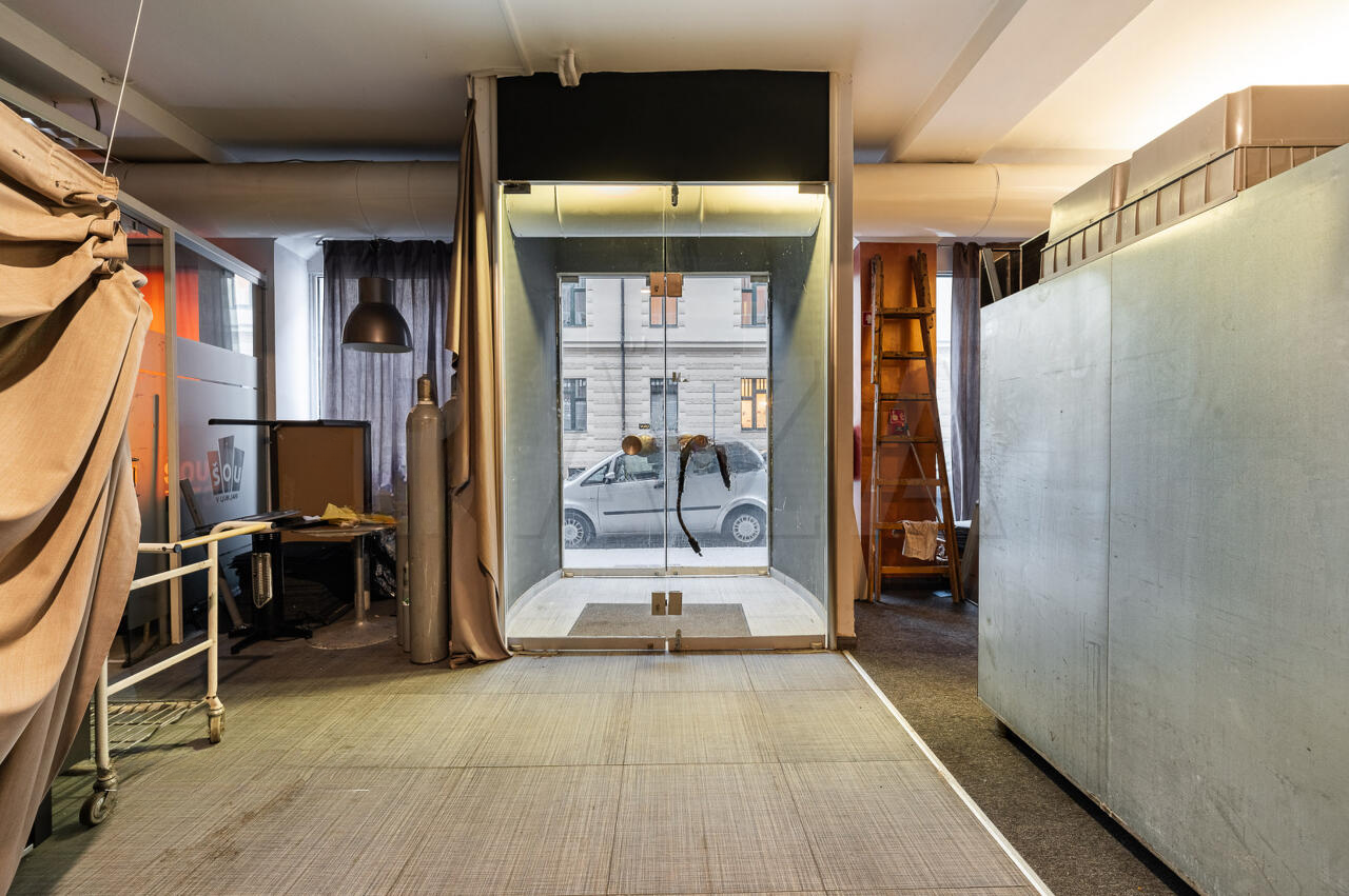 Офис в Любляне, Словения, 406 м² - фото 8