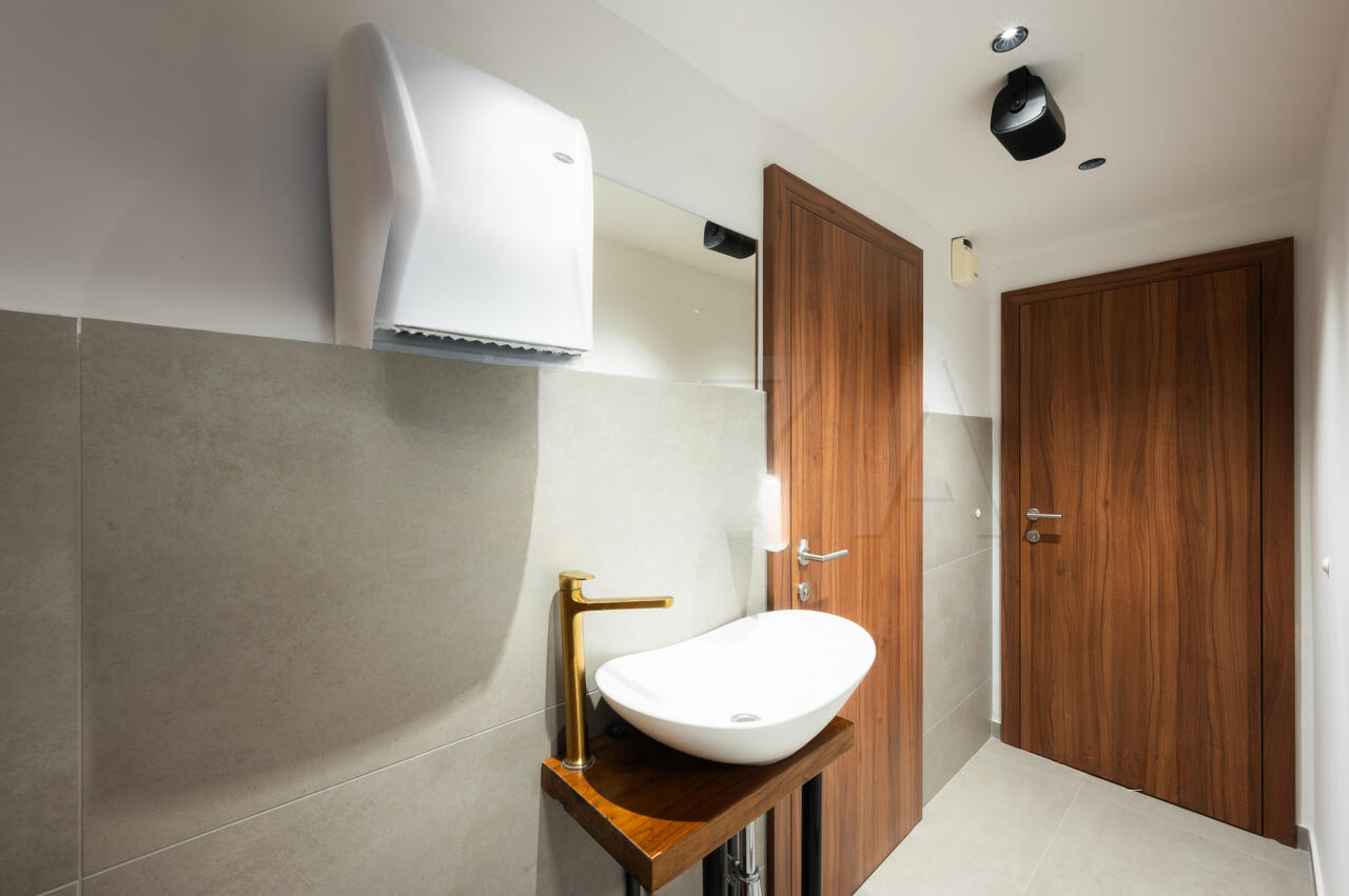 Офис в Любляне, Словения, 247 м² - фото 8