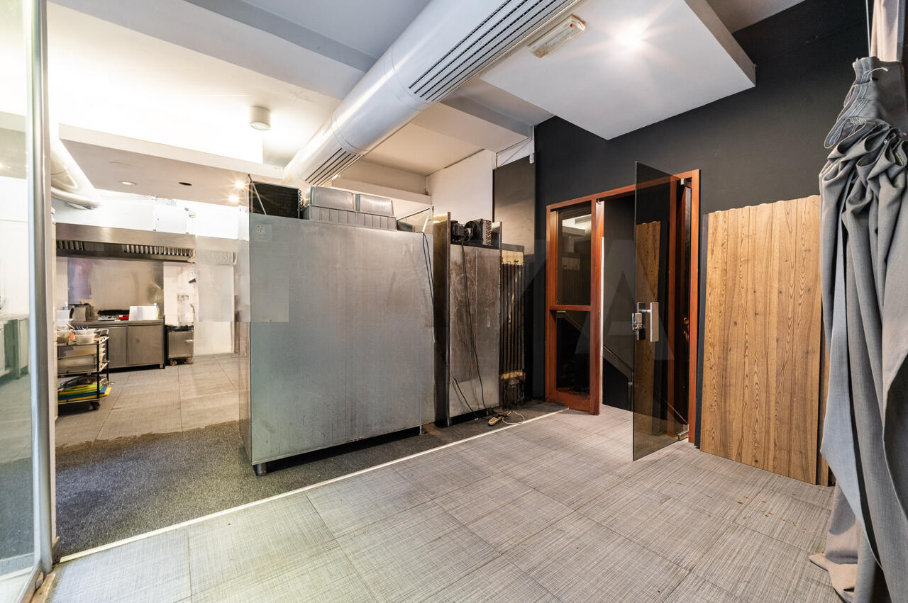 Офис в Любляне, Словения, 614 м² - фото 16