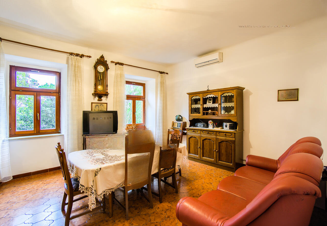 Ферма в Сежане, Словения, 3 327 м² - фото 17