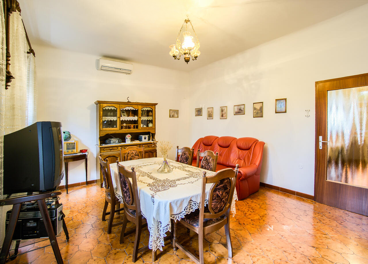 Ферма в Сежане, Словения, 3 327 м² - фото 18