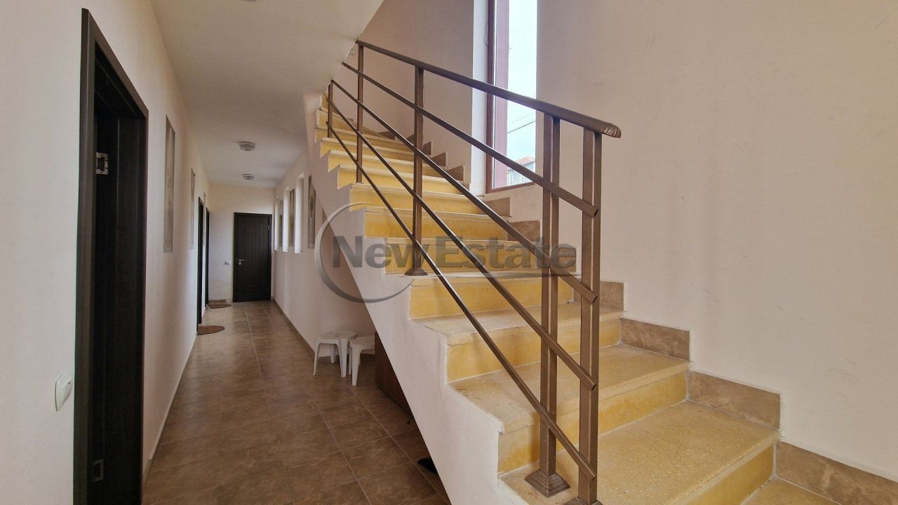 Коммерческая недвижимость в Варне, Болгария, 350 м² - фото 9