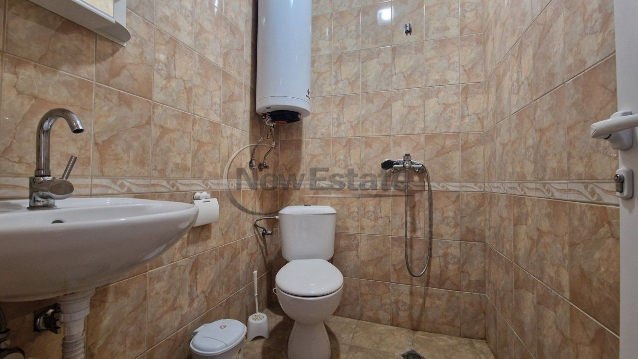 Коммерческая недвижимость в Варне, Болгария, 350 м² - фото 16