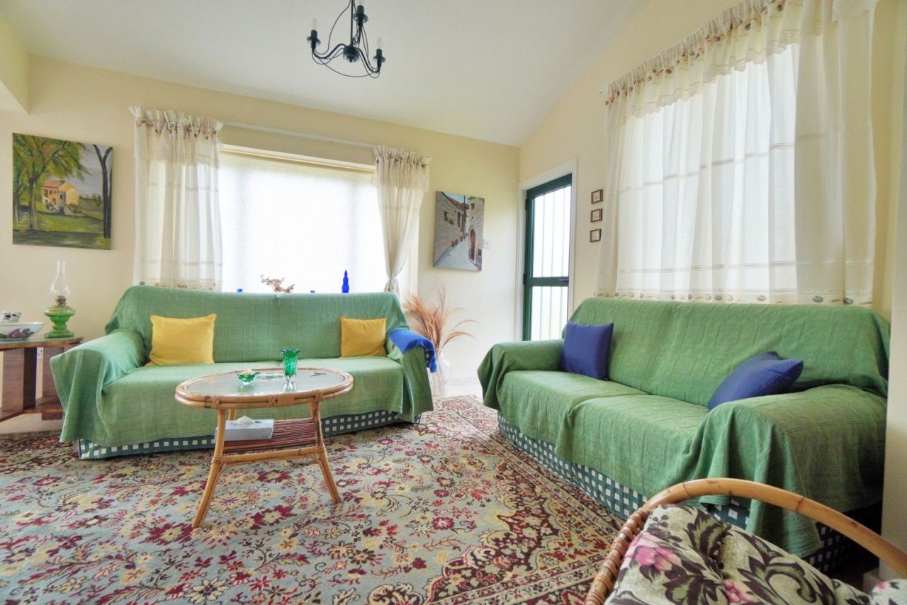 Вилла в Ларнаке, Кипр, 130 м² - фото 3