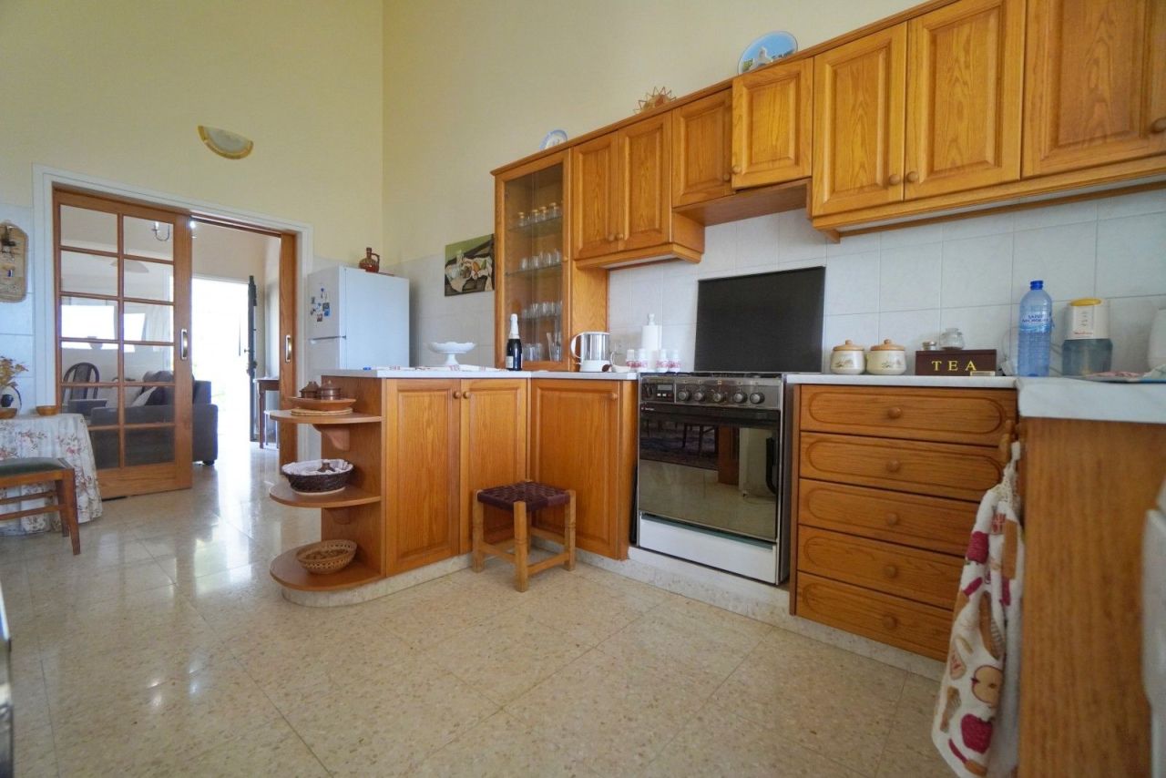 Вилла в Ларнаке, Кипр, 130 м² - фото 6