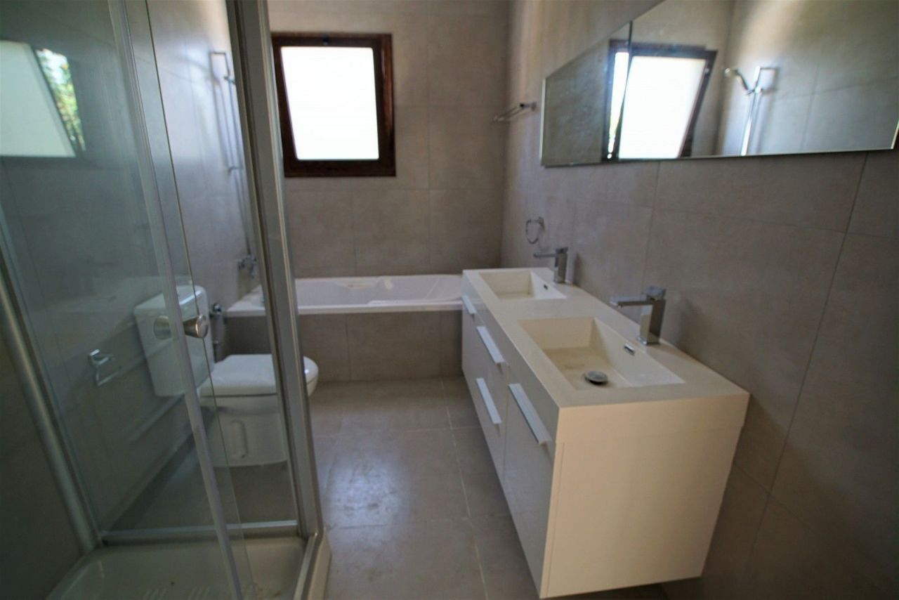 Вилла в Пафосе, Кипр, 200 м² - фото 13