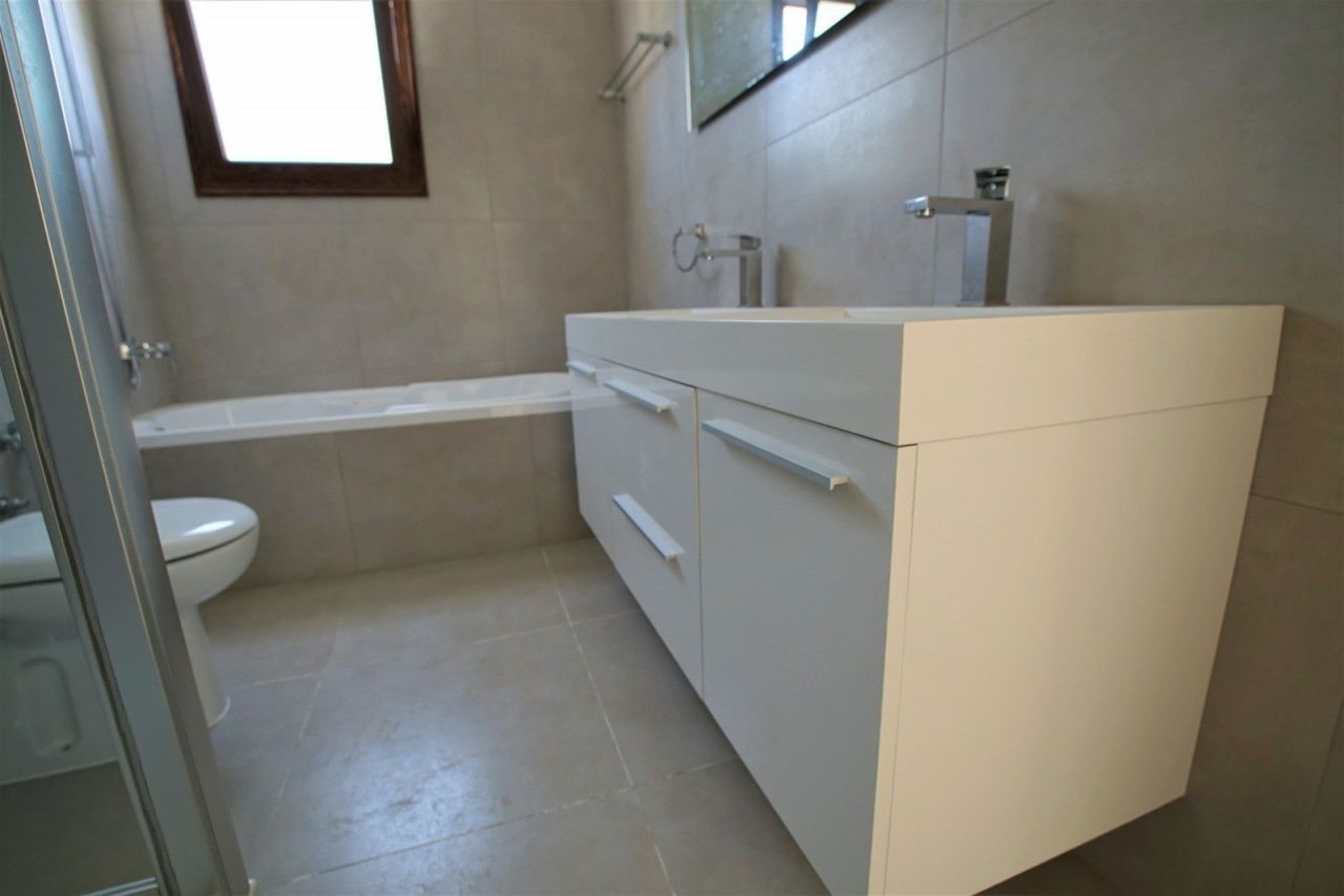 Вилла в Пафосе, Кипр, 200 м² - фото 14