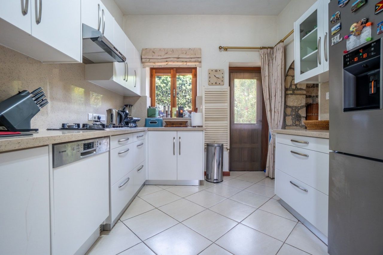 Вилла в Пафосе, Кипр, 346 м² - фото 17