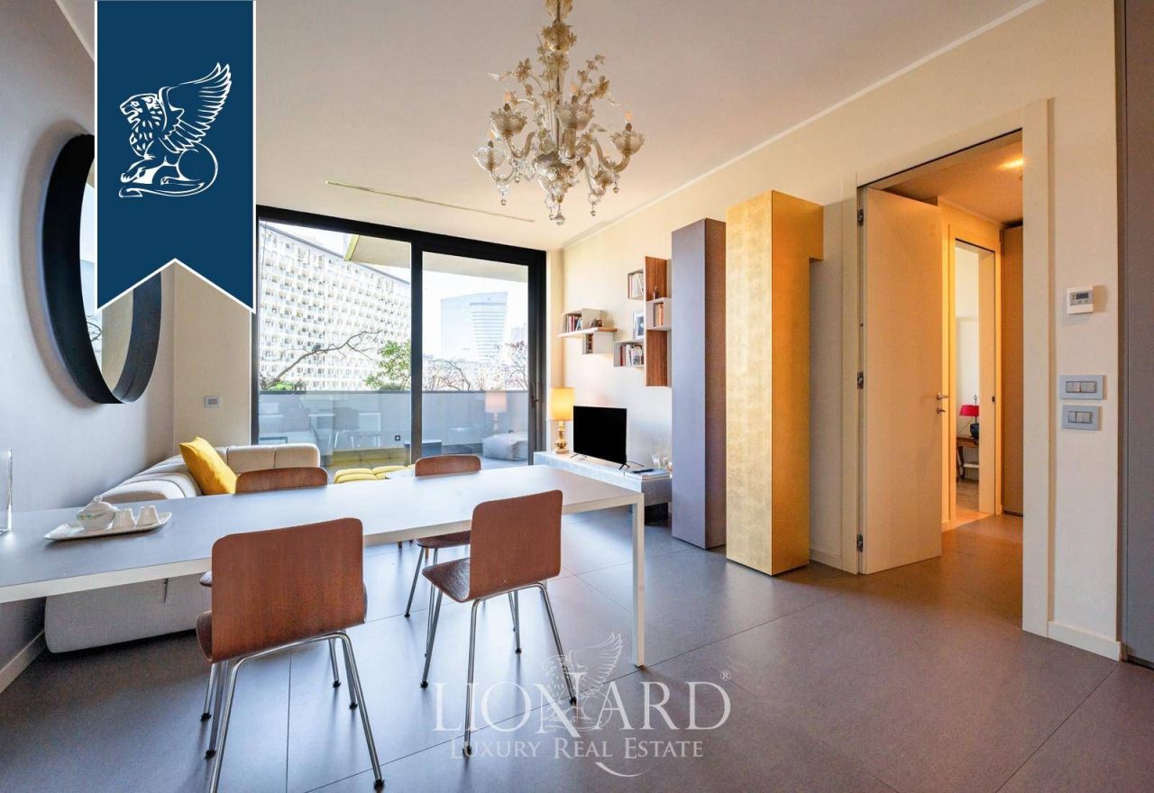 Апартаменты в Милане, Италия, 82 м² - фото 2