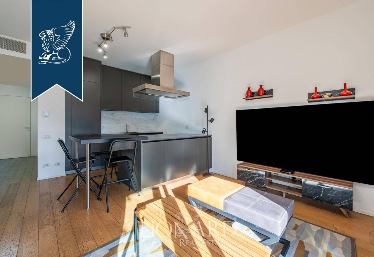 Апартаменты в Милане, Италия, 100 м² - фото 2