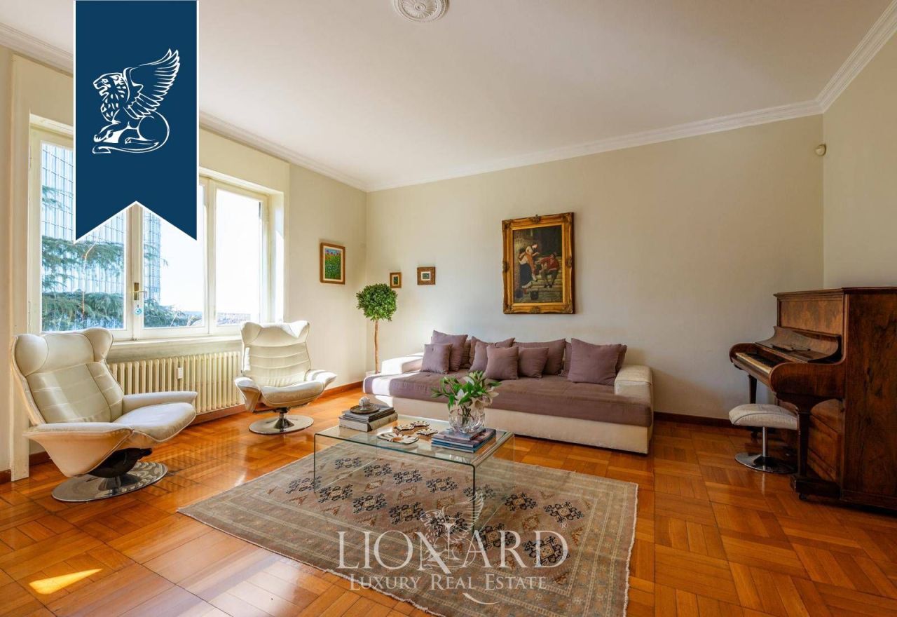 Апартаменты в Милане, Италия, 185 м² - фото 3