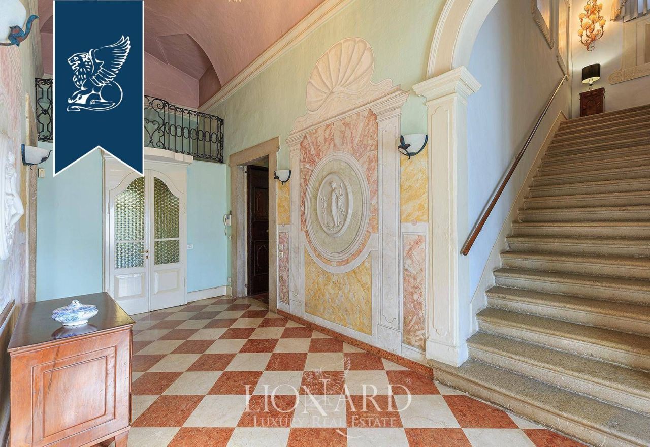 Вилла в Брешии, Италия, 800 м² - фото 5