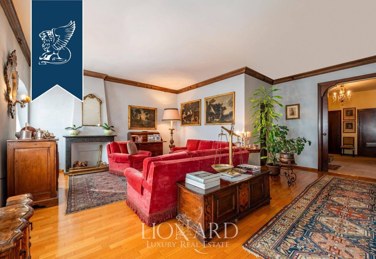 Апартаменты в Бергамо, Италия, 380 м² - фото 7