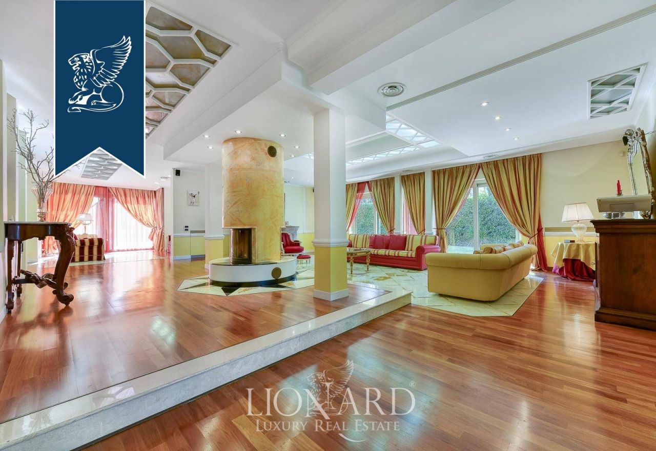 Вилла в Риме, Италия, 682 м² - фото 7