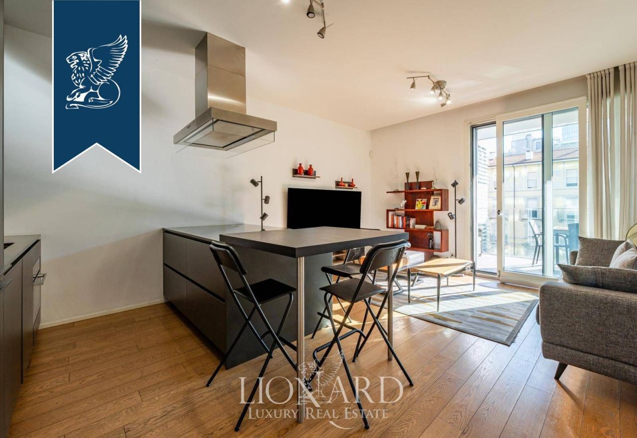 Апартаменты в Милане, Италия, 100 м² - фото 10