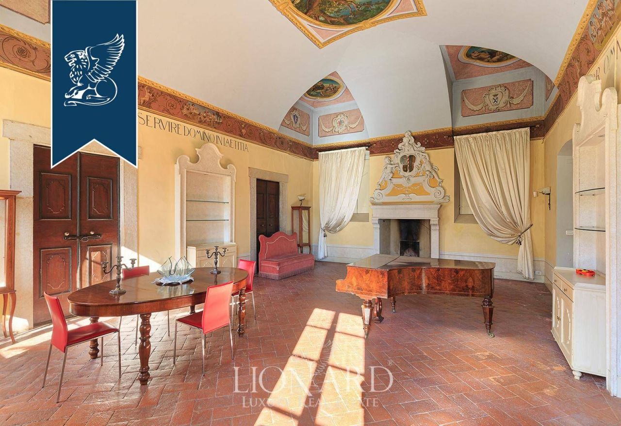 Вилла в Брешии, Италия, 800 м² - фото 11