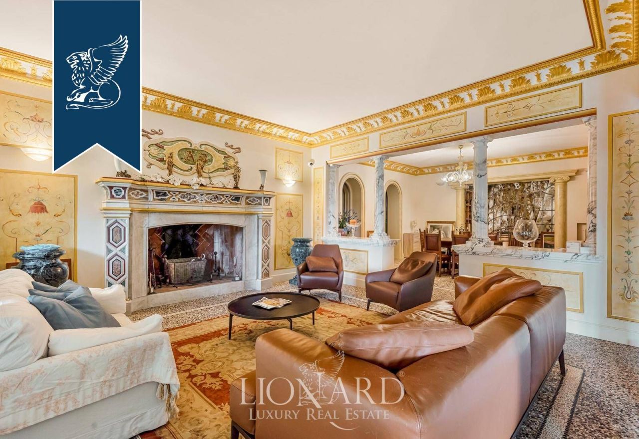Вилла в Массе, Италия, 900 м² - фото 12