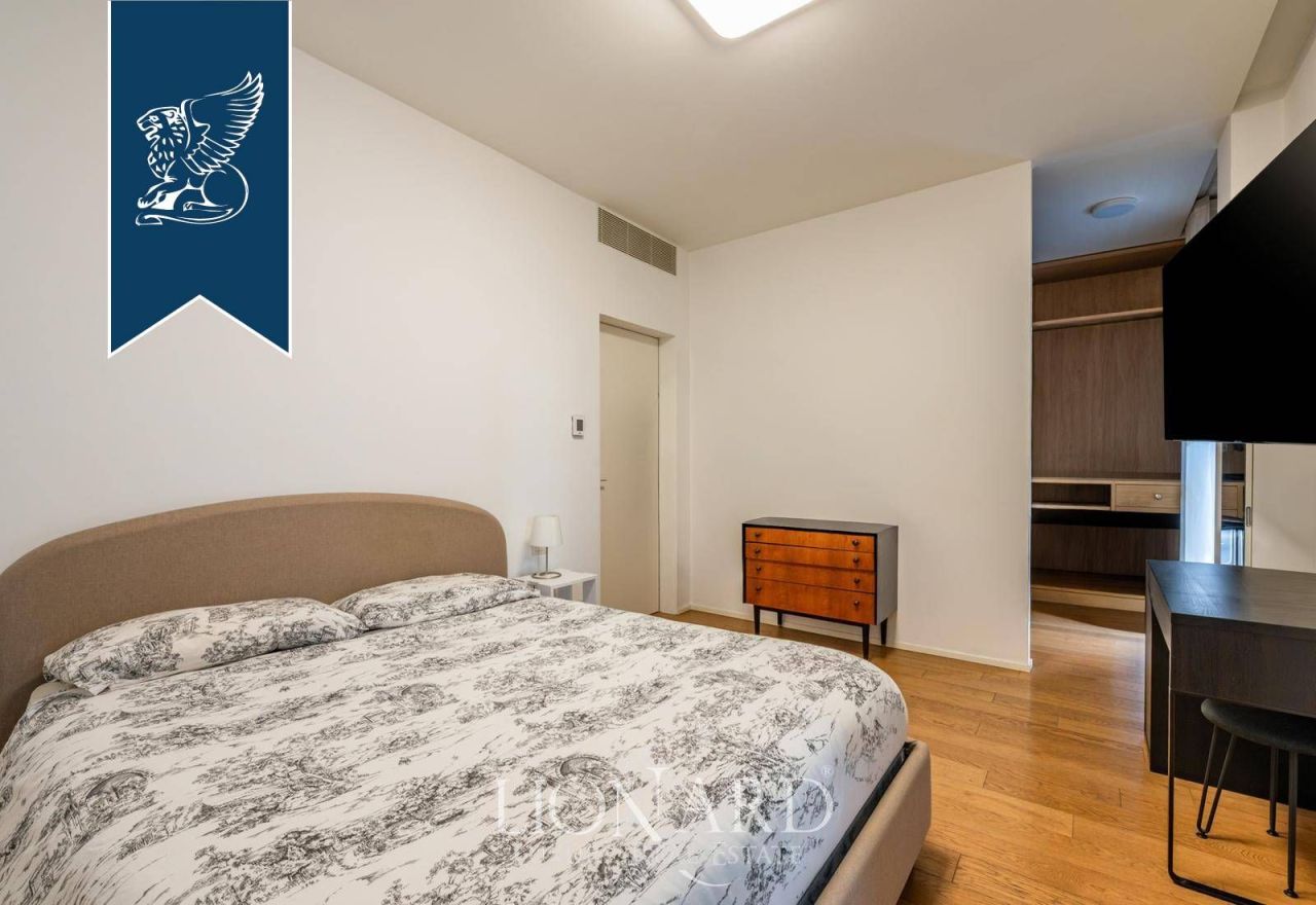 Апартаменты в Милане, Италия, 100 м² - фото 12