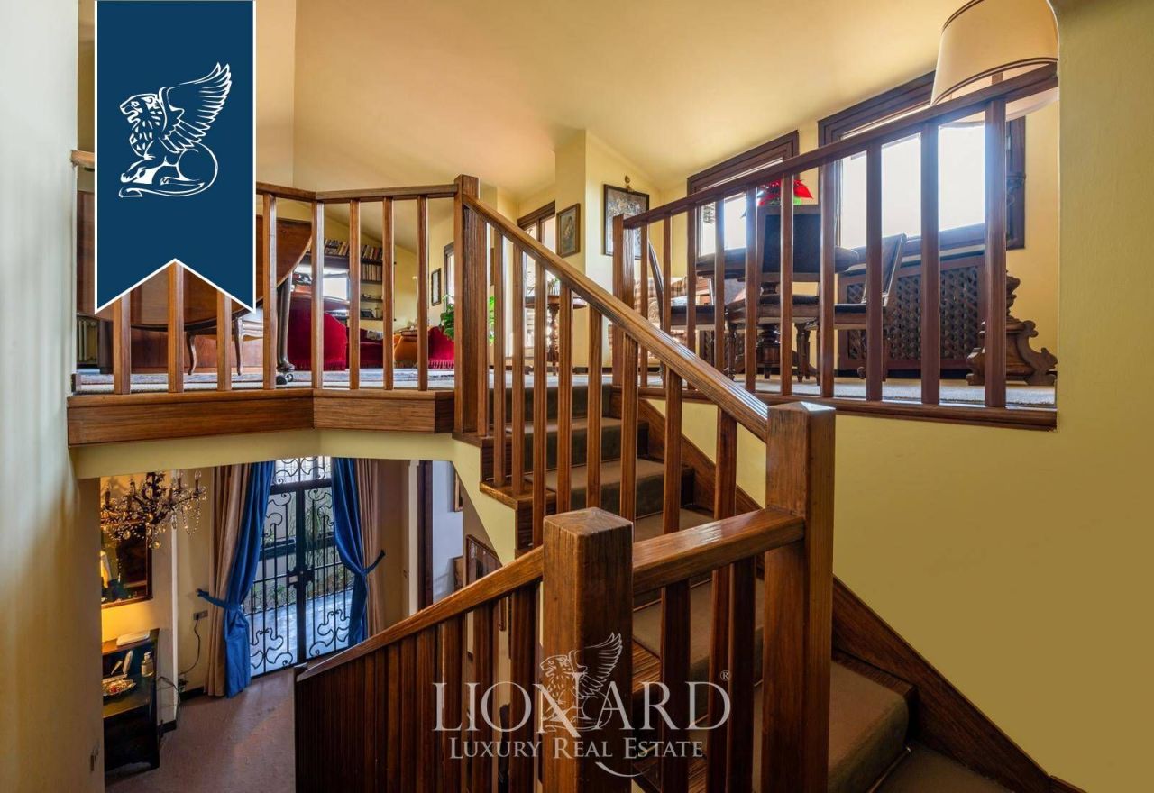 Апартаменты в Бергамо, Италия, 380 м² - фото 13