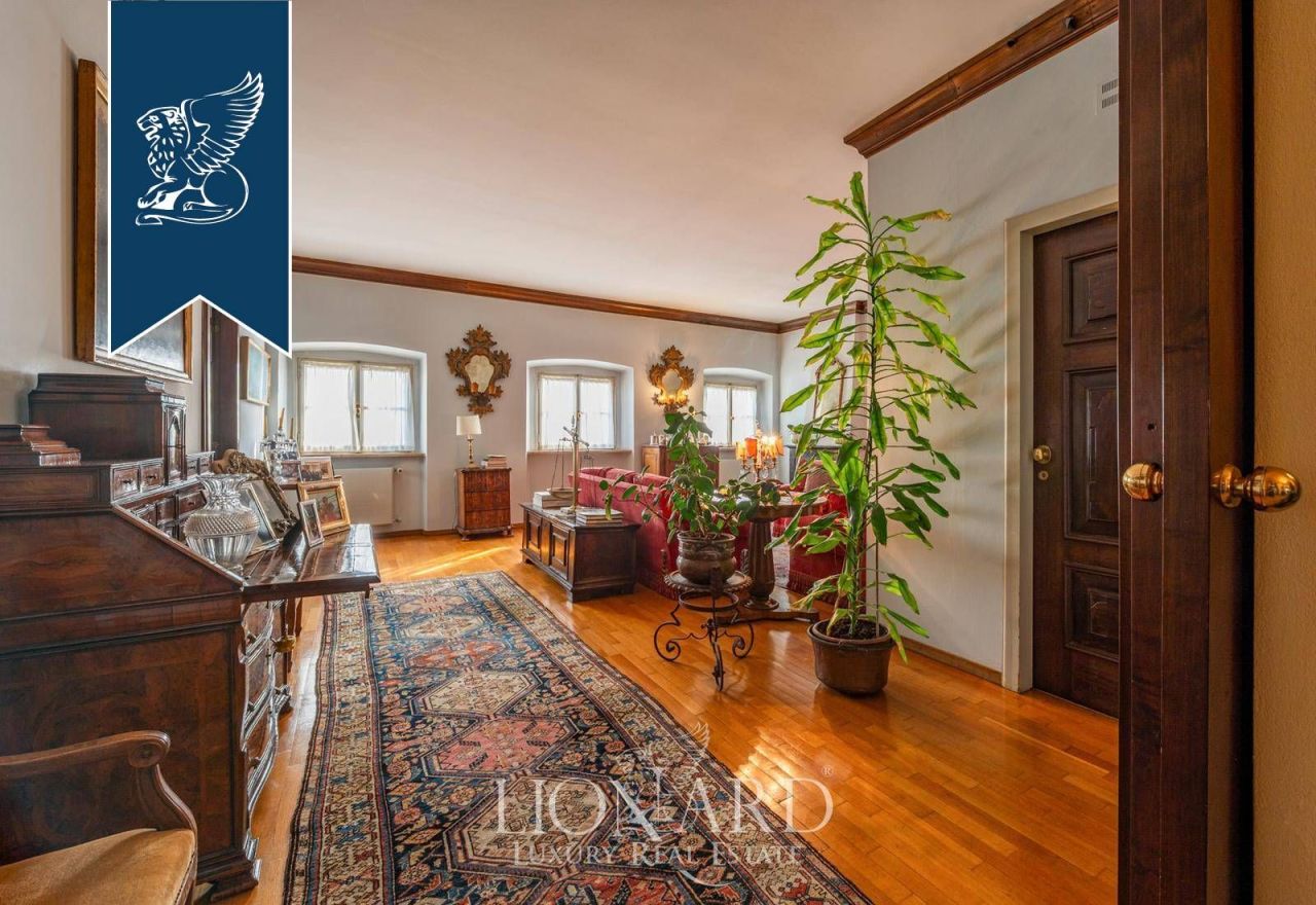Апартаменты в Бергамо, Италия, 380 м² - фото 14