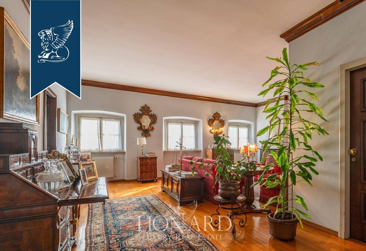 Апартаменты в Бергамо, Италия, 380 м² - фото 15