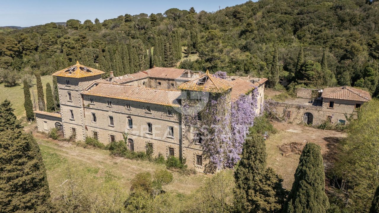 Вилла Pomarance, Италия, 4 000 м² - фото 2