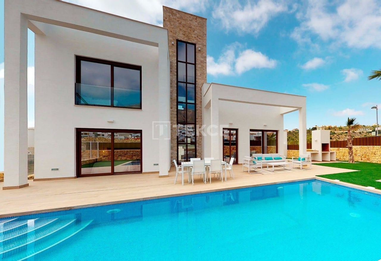 Вилла в Финестрате, Испания, 224 м² - фото 1