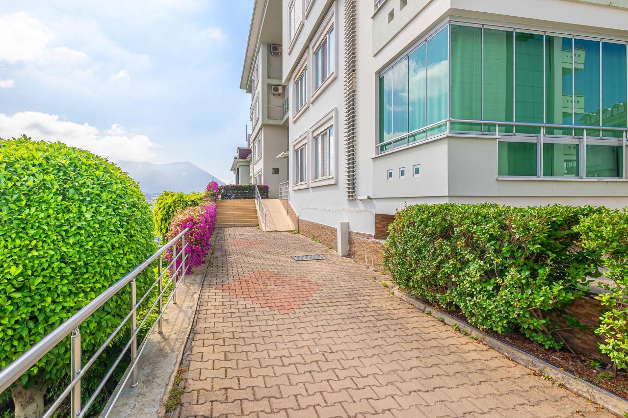 Апартаменты в Алании, Турция, 140 м² - фото 17