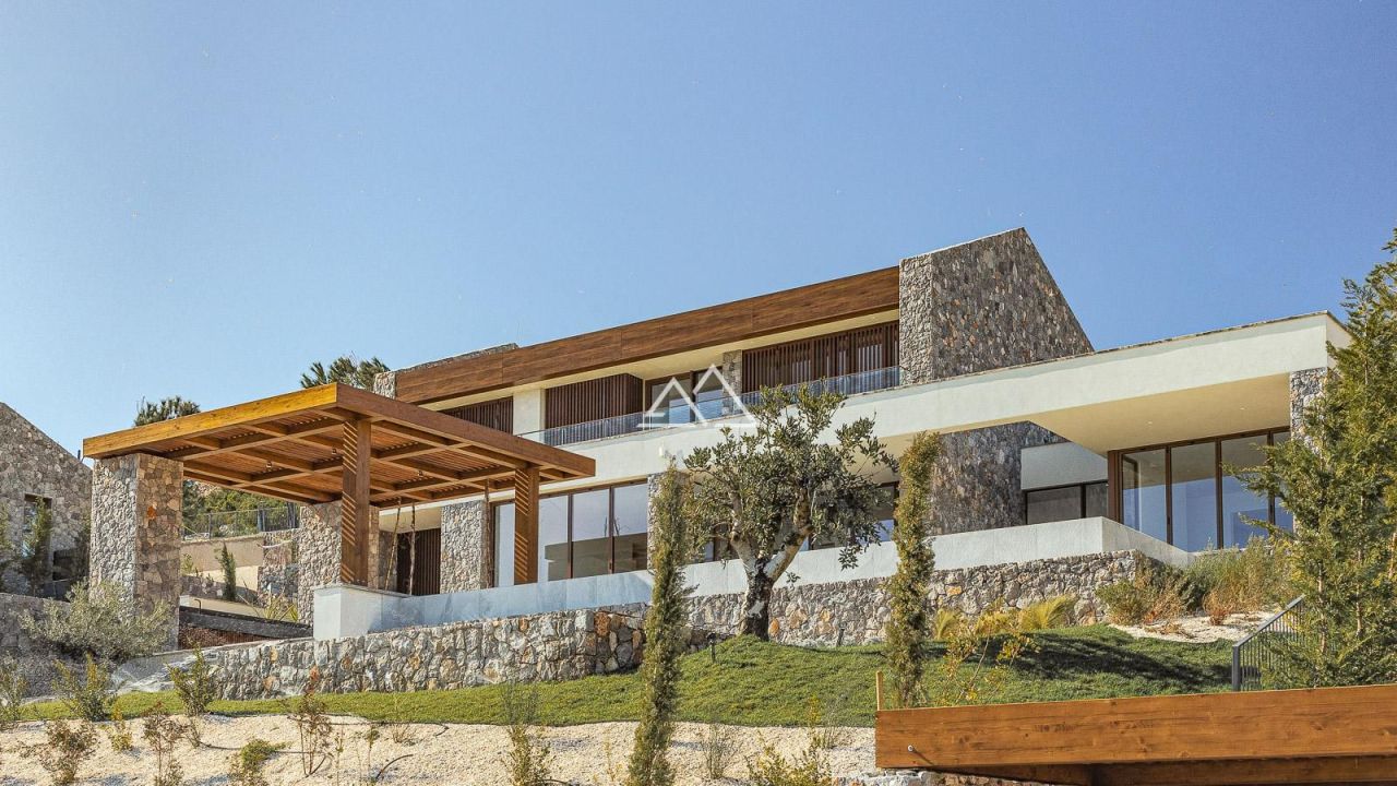 Вилла на полуострове Луштица, Черногория, 400 м² - фото 18