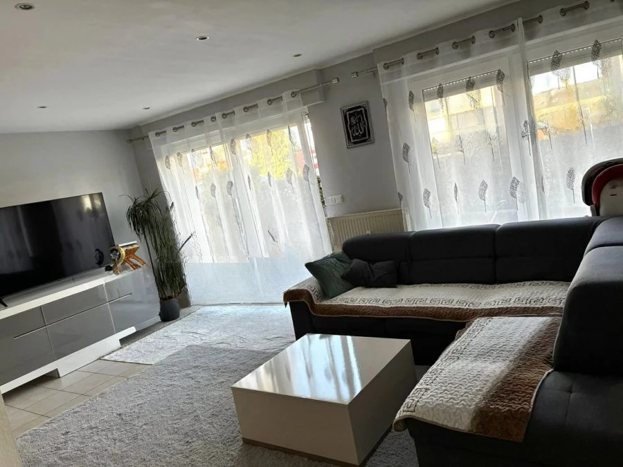 Квартира в Люксембурге, Люксембург, 60 м² - фото 1
