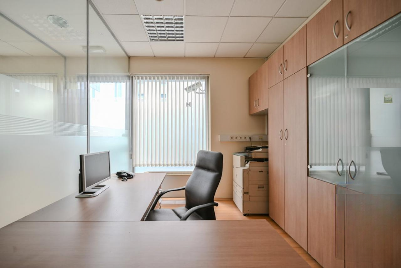 Офис в Любляне, Словения, 59 м² - фото 1