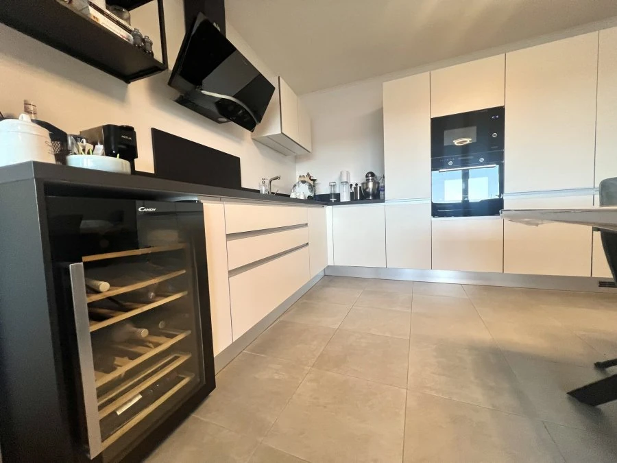 Квартира в Люксембурге, Люксембург, 80 м² - фото 1