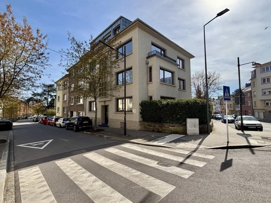 Квартира в Люксембурге, Люксембург, 65 м² - фото 1
