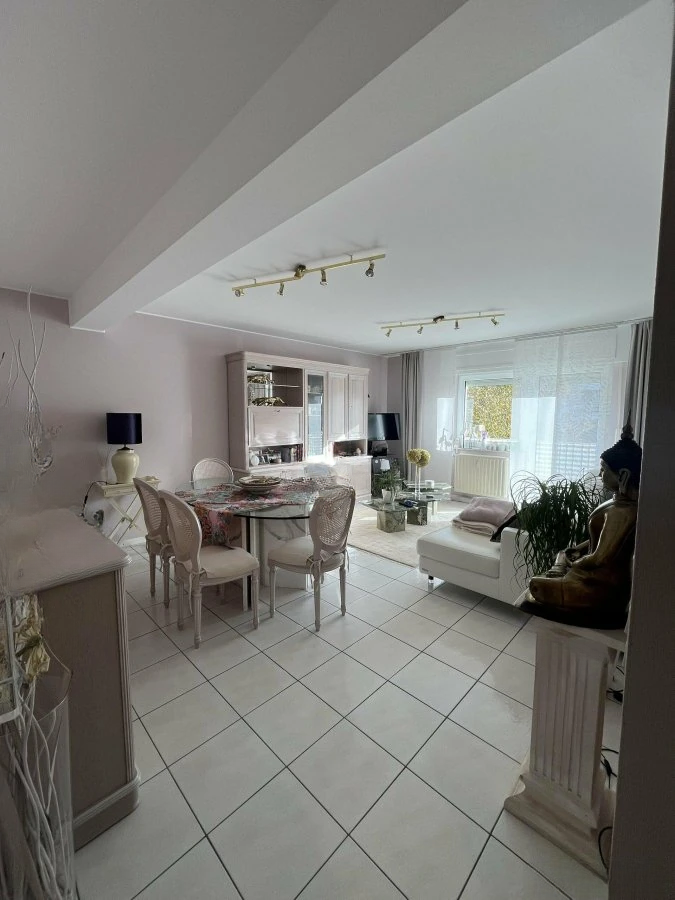 Квартира в Люксембурге, Люксембург, 93 м² - фото 1