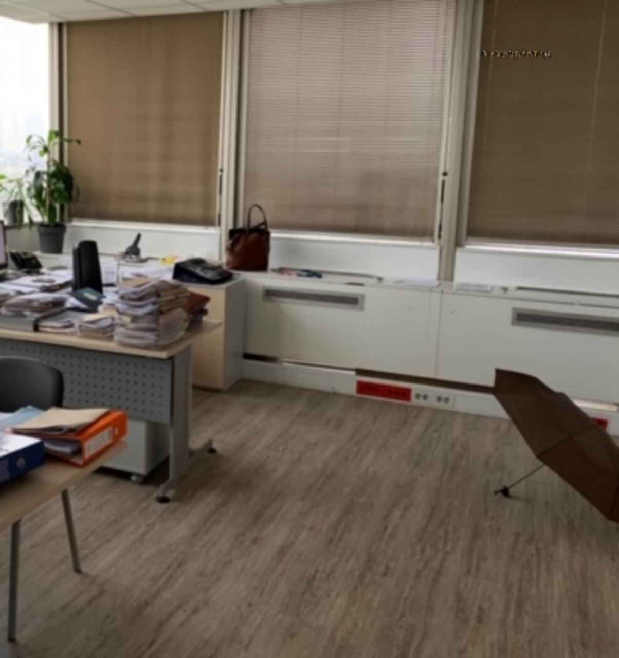 Офис в Любляне, Словения, 1 850 м² - фото 2