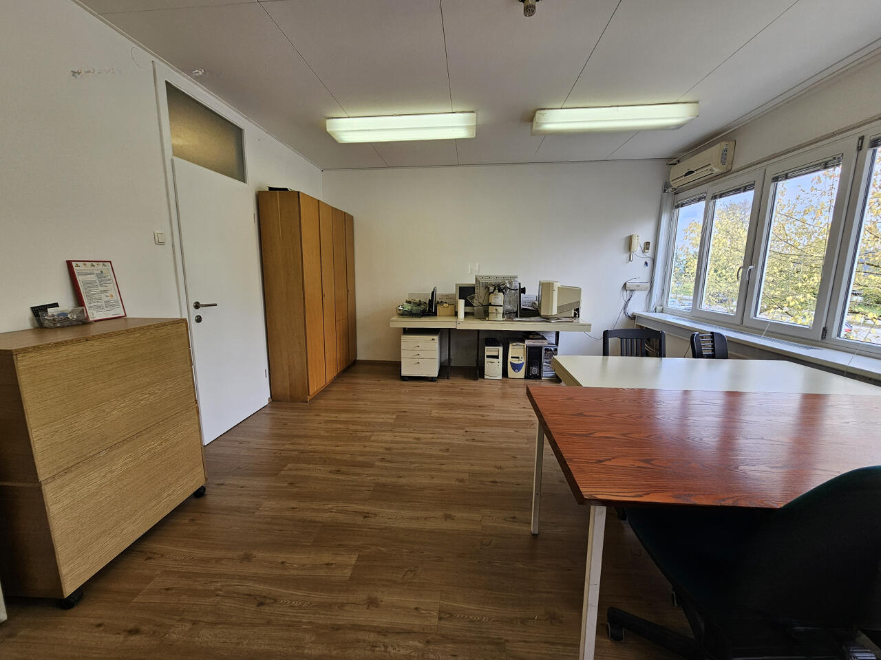 Офис в Любляне, Словения, 27 м² - фото 2