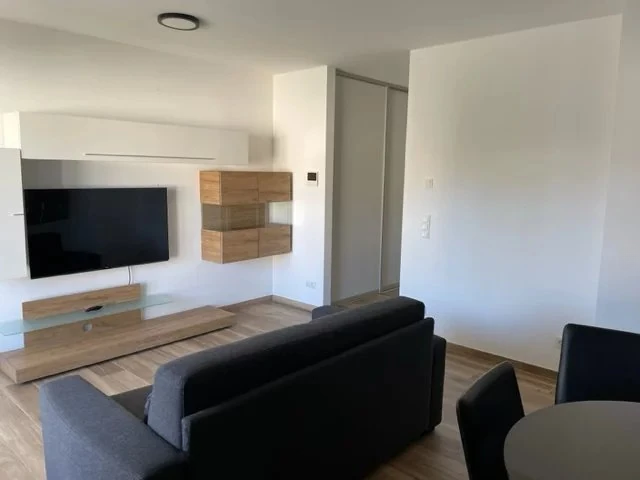 Квартира в Люксембурге, Люксембург, 47 м² - фото 2