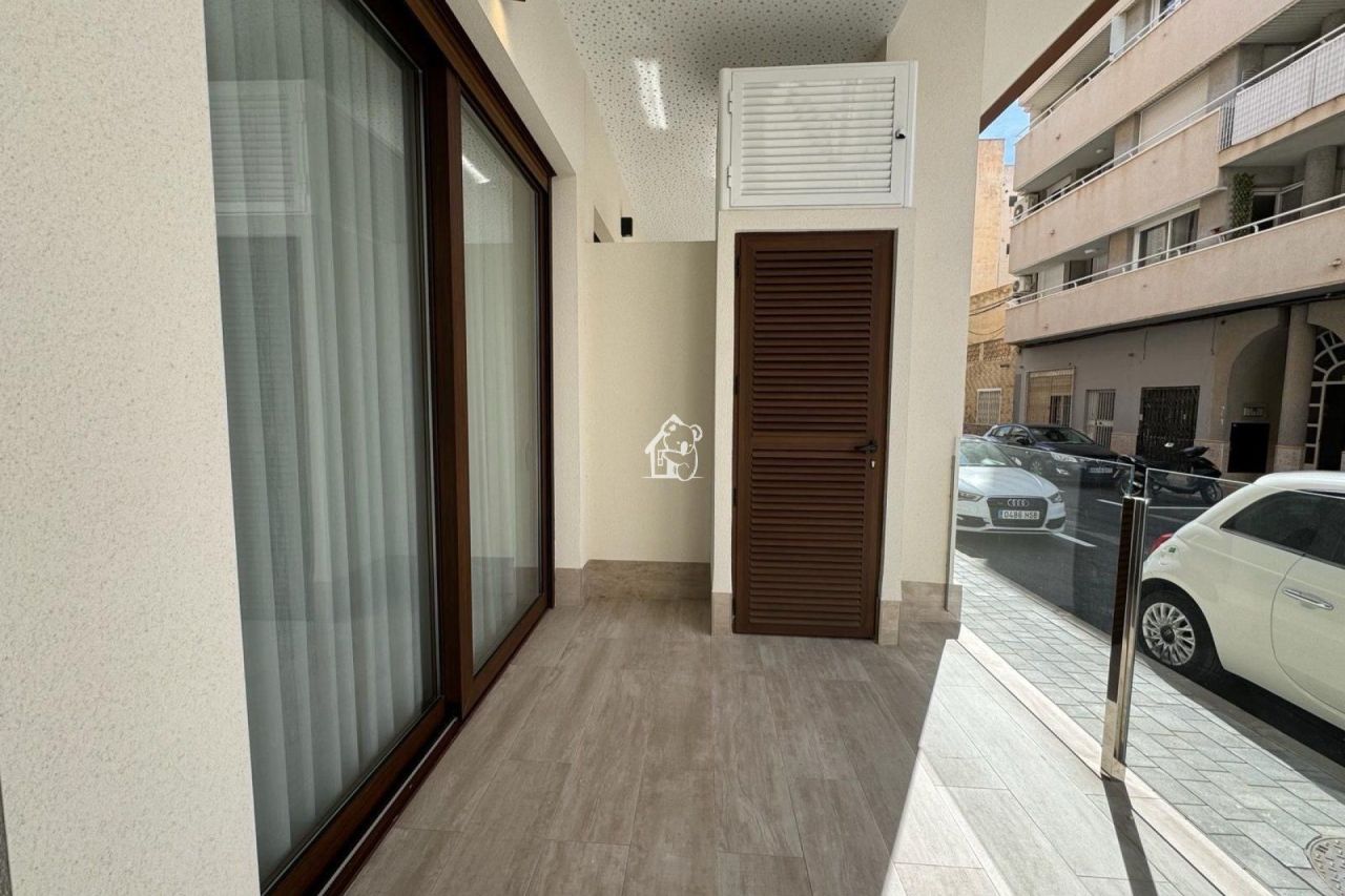 Студия в Торревьехе, Испания, 50 м² - фото 10