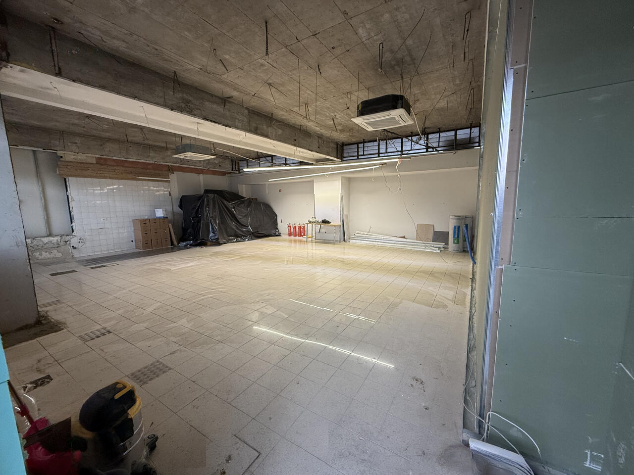Офис в Любляне, Словения, 120 м² - фото 5