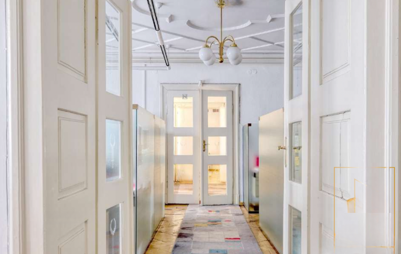 Офис в Любляне, Словения, 300 м² - фото 5