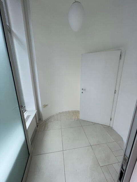 Офис в Любляне, Словения, 38 м² - фото 6