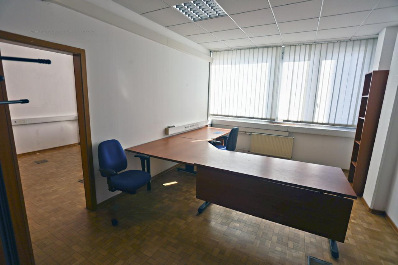 Офис в Любляне, Словения, 661 м² - фото 7