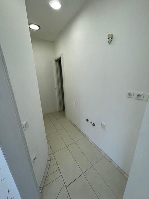 Офис в Любляне, Словения, 38 м² - фото 8