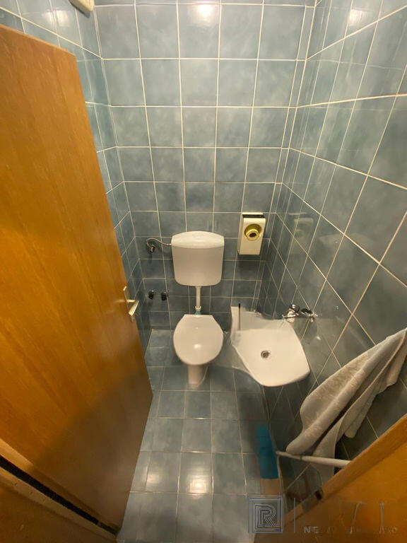 Офис в Любляне, Словения, 330 м² - фото 8