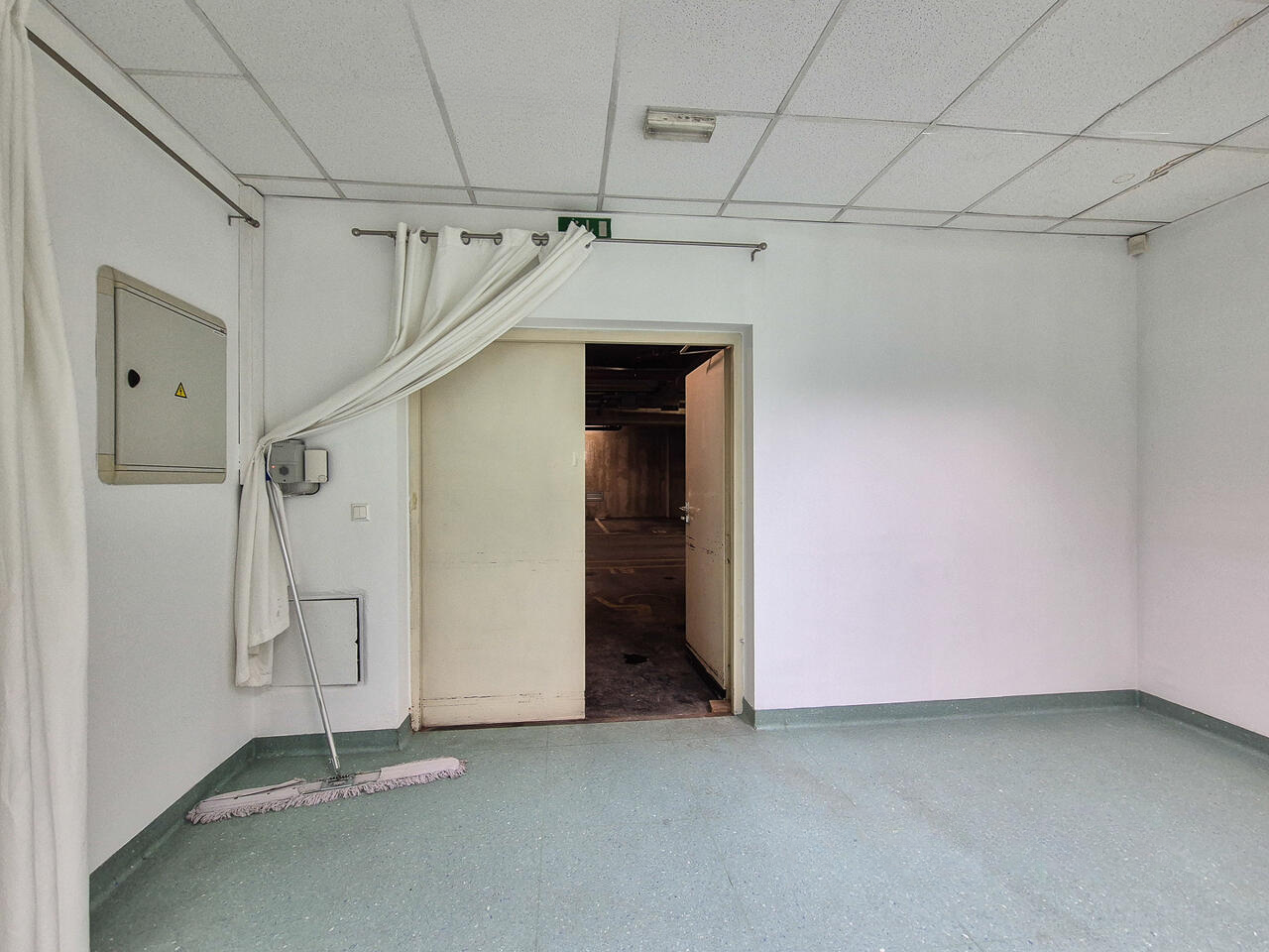 Офис в Любляне, Словения, 130 м² - фото 11