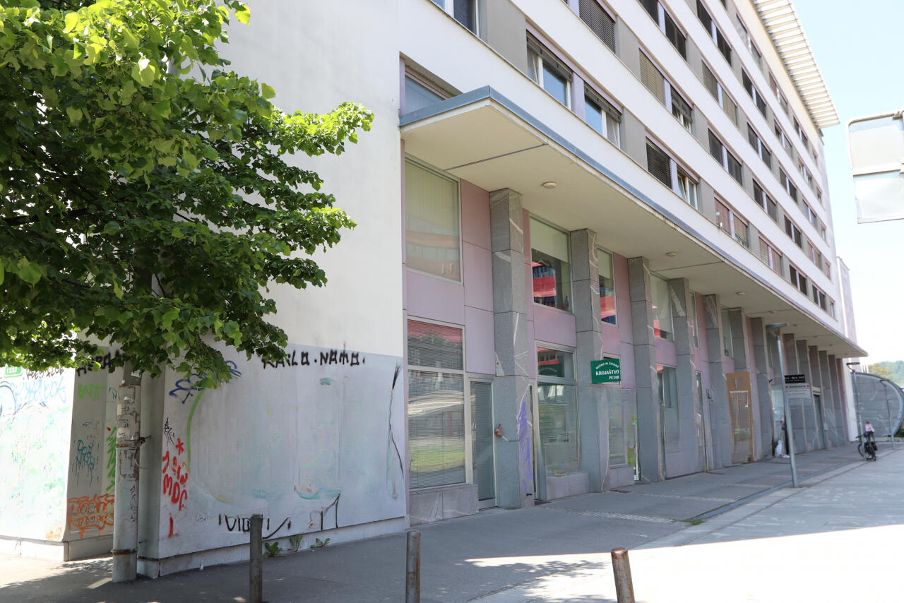 Офис в Любляне, Словения, 38 м² - фото 12