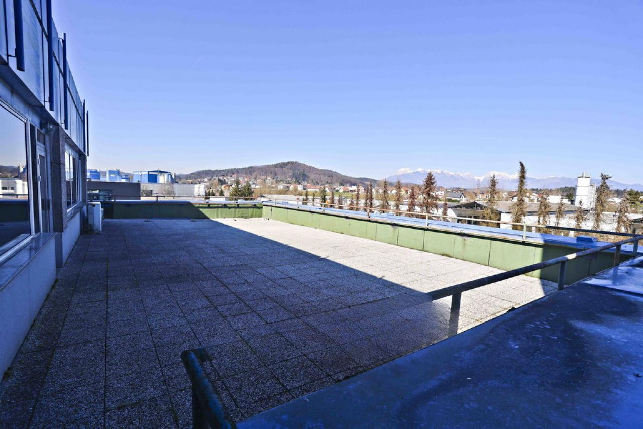 Офис в Любляне, Словения, 661 м² - фото 14